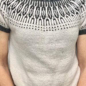 Nordic Summer Tee af Knit & Relax CPH