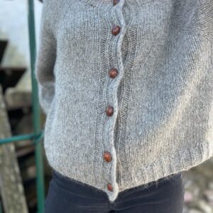 Autumn Cardigan af Knit & Relax CPH