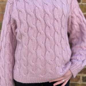 Twist & Cable sweater af Knit & Relax CPH