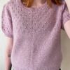 Wild Strawberry Tee af Knit & Relax CPH