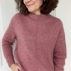 Cherry Delight Sweater af Knit & Relax CPH