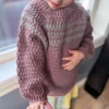 Alpine Sweater Junior af Hooked by Cille