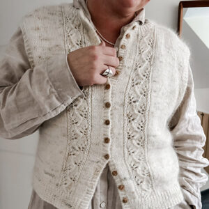 Sakura Open Vest af Dorte Bak Knitting