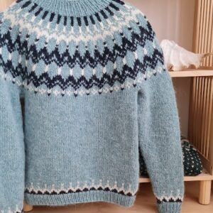 Hof Sweater (EN) by Knitter from Iceland