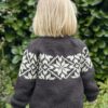Nora Sweater Junior af Knitlidt