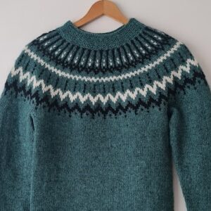 Hey Sweater (EN) from Knitter from Iceland
